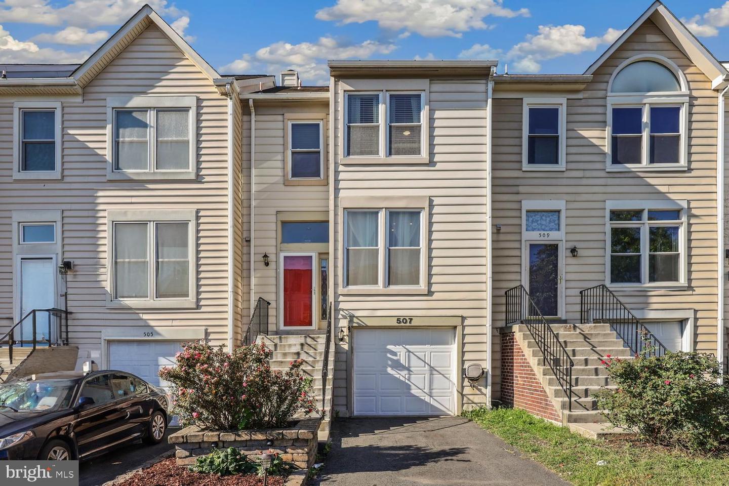 507 DAKOTA DR, HERNDON, Virginia 20170, 4 Bedrooms Bedrooms, ,2 BathroomsBathrooms,Residential,For sale,507 DAKOTA DR,VAFX2263064 MLS # VAFX2263064