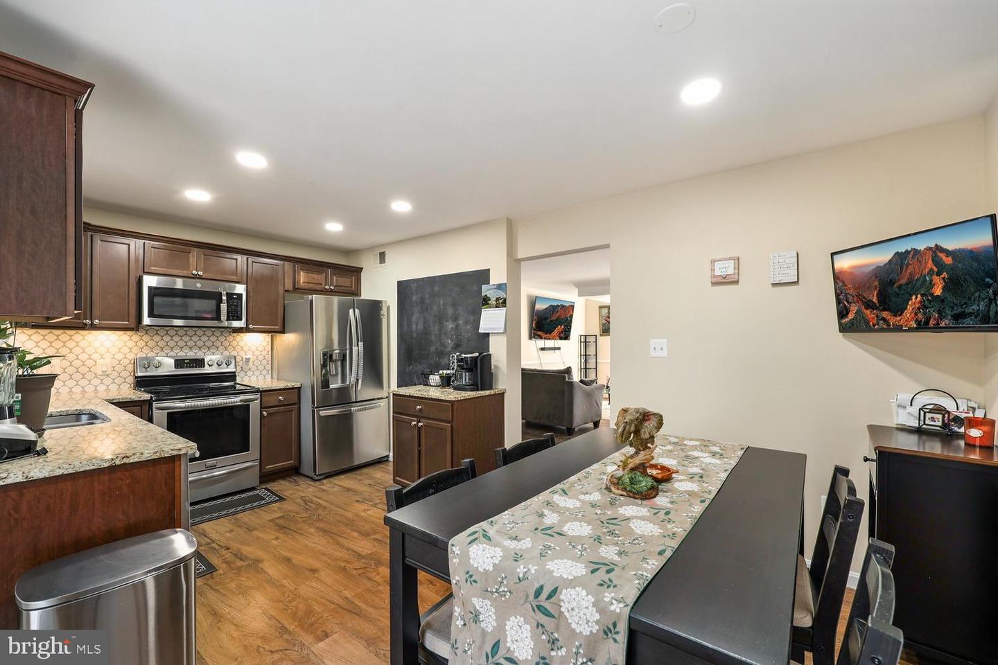 507 DAKOTA DR, HERNDON, Virginia 20170, 4 Bedrooms Bedrooms, ,2 BathroomsBathrooms,Residential,For sale,507 DAKOTA DR,VAFX2263064 MLS # VAFX2263064