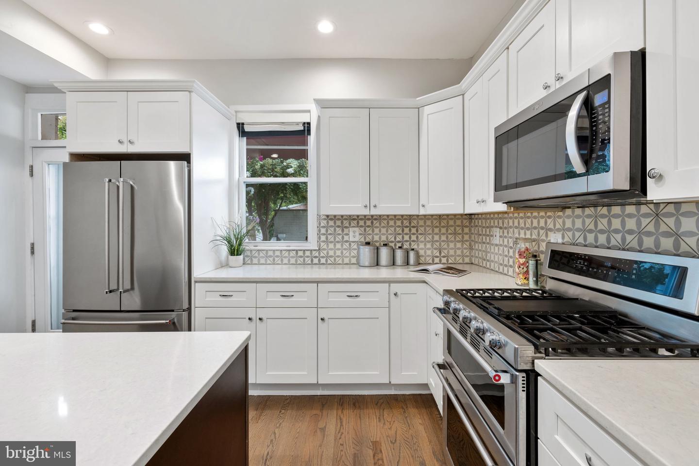 1019 10TH ST NE, WASHINGTON, District Of Columbia 20002, 4 Bedrooms Bedrooms, ,3 BathroomsBathrooms,Residential,For sale,1019 10TH ST NE,DCDC2216608 MLS # DCDC2216608