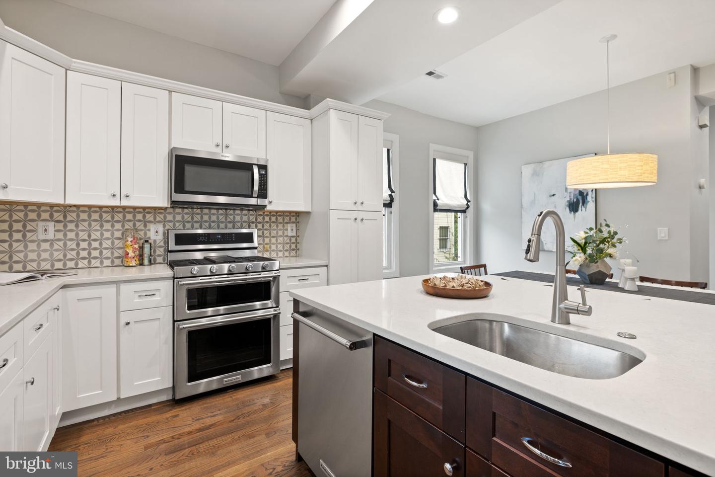 1019 10TH ST NE, WASHINGTON, District Of Columbia 20002, 4 Bedrooms Bedrooms, ,3 BathroomsBathrooms,Residential,For sale,1019 10TH ST NE,DCDC2216608 MLS # DCDC2216608