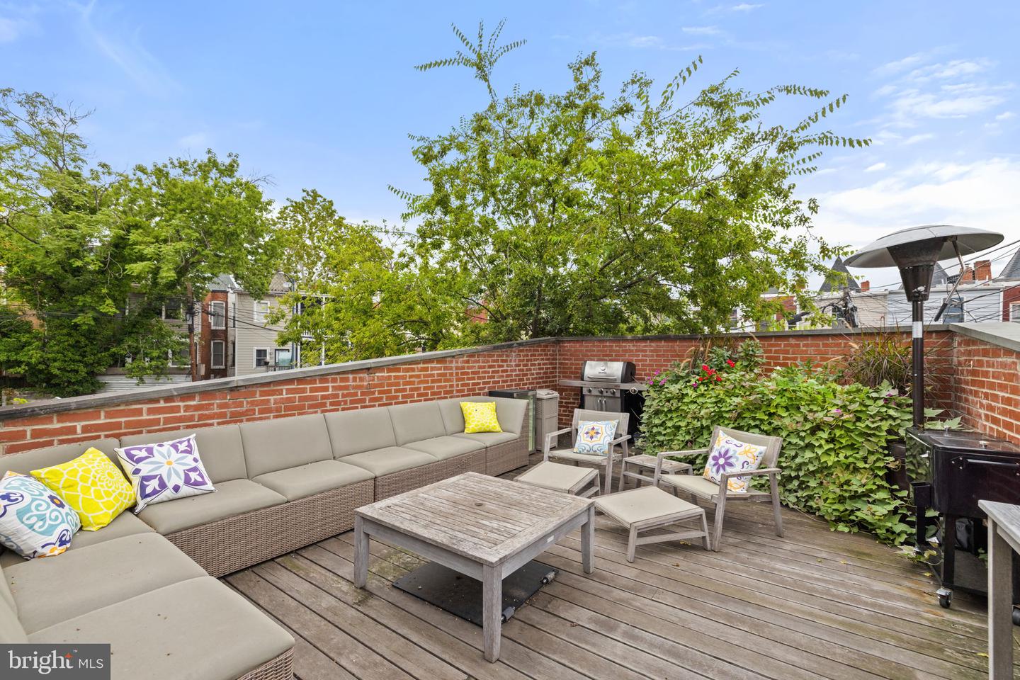 1019 10TH ST NE, WASHINGTON, District Of Columbia 20002, 4 Bedrooms Bedrooms, ,3 BathroomsBathrooms,Residential,For sale,1019 10TH ST NE,DCDC2216608 MLS # DCDC2216608