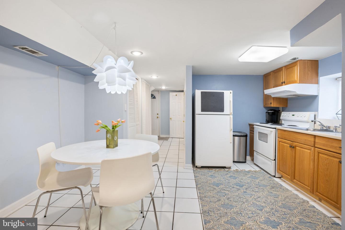 1019 10TH ST NE, WASHINGTON, District Of Columbia 20002, 4 Bedrooms Bedrooms, ,3 BathroomsBathrooms,Residential,For sale,1019 10TH ST NE,DCDC2216608 MLS # DCDC2216608