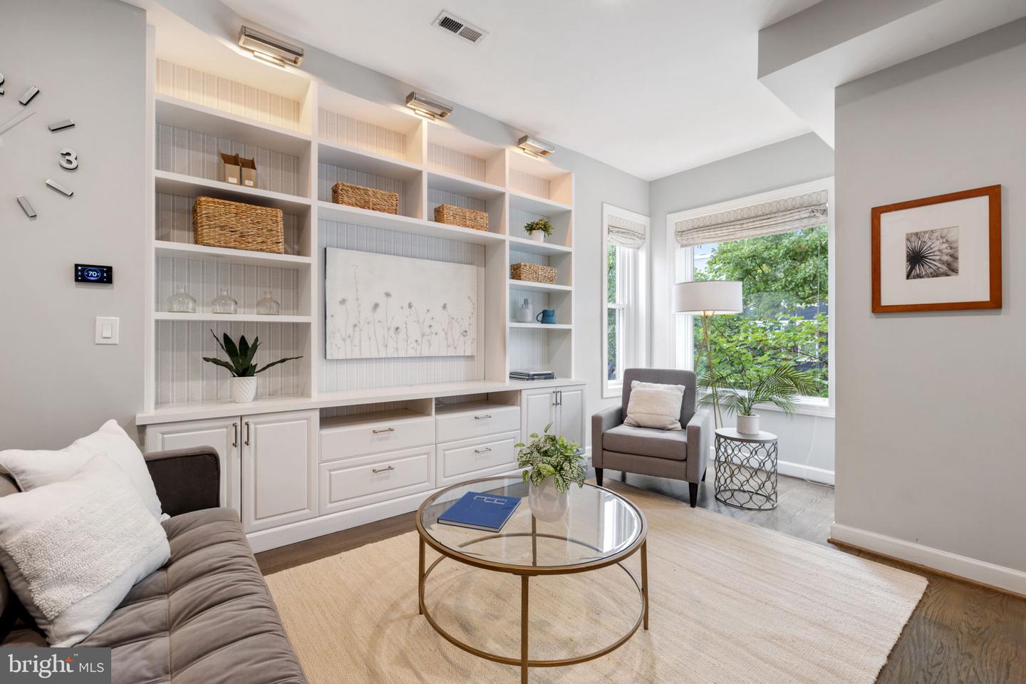 1019 10TH ST NE, WASHINGTON, District Of Columbia 20002, 4 Bedrooms Bedrooms, ,3 BathroomsBathrooms,Residential,For sale,1019 10TH ST NE,DCDC2216608 MLS # DCDC2216608