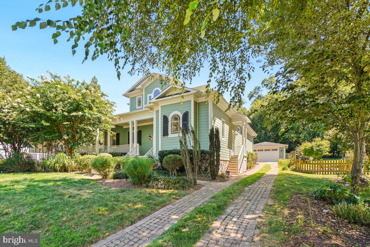 217 TALAHI RD SE, VIENNA, Virginia 22180, 4 Bedrooms Bedrooms, ,4 BathroomsBathrooms,Residential,For sale,217 TALAHI RD SE,VAFX2263720 MLS # VAFX2263720