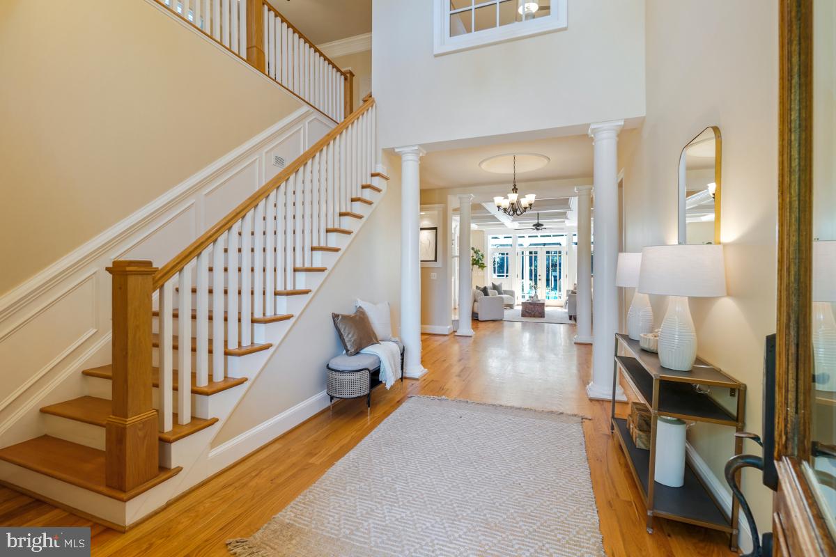 217 TALAHI RD SE, VIENNA, Virginia 22180, 4 Bedrooms Bedrooms, ,4 BathroomsBathrooms,Residential,For sale,217 TALAHI RD SE,VAFX2263720 MLS # VAFX2263720