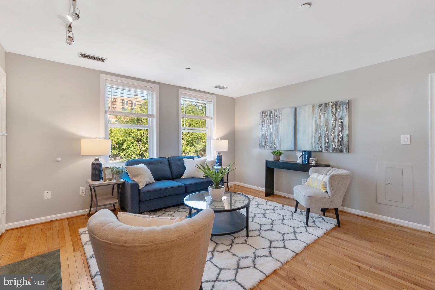 730 11TH ST NE #203, WASHINGTON, District Of Columbia 20002, 2 Bedrooms Bedrooms, ,2 BathroomsBathrooms,Residential,For sale,730 11TH ST NE #203,DCDC2217096 MLS # DCDC2217096