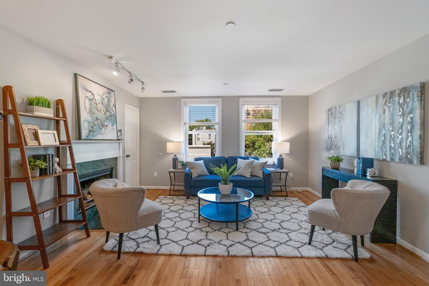730 11TH ST NE #203, WASHINGTON, District Of Columbia 20002, 2 Bedrooms Bedrooms, ,2 BathroomsBathrooms,Residential,For sale,730 11TH ST NE #203,DCDC2217096 MLS # DCDC2217096