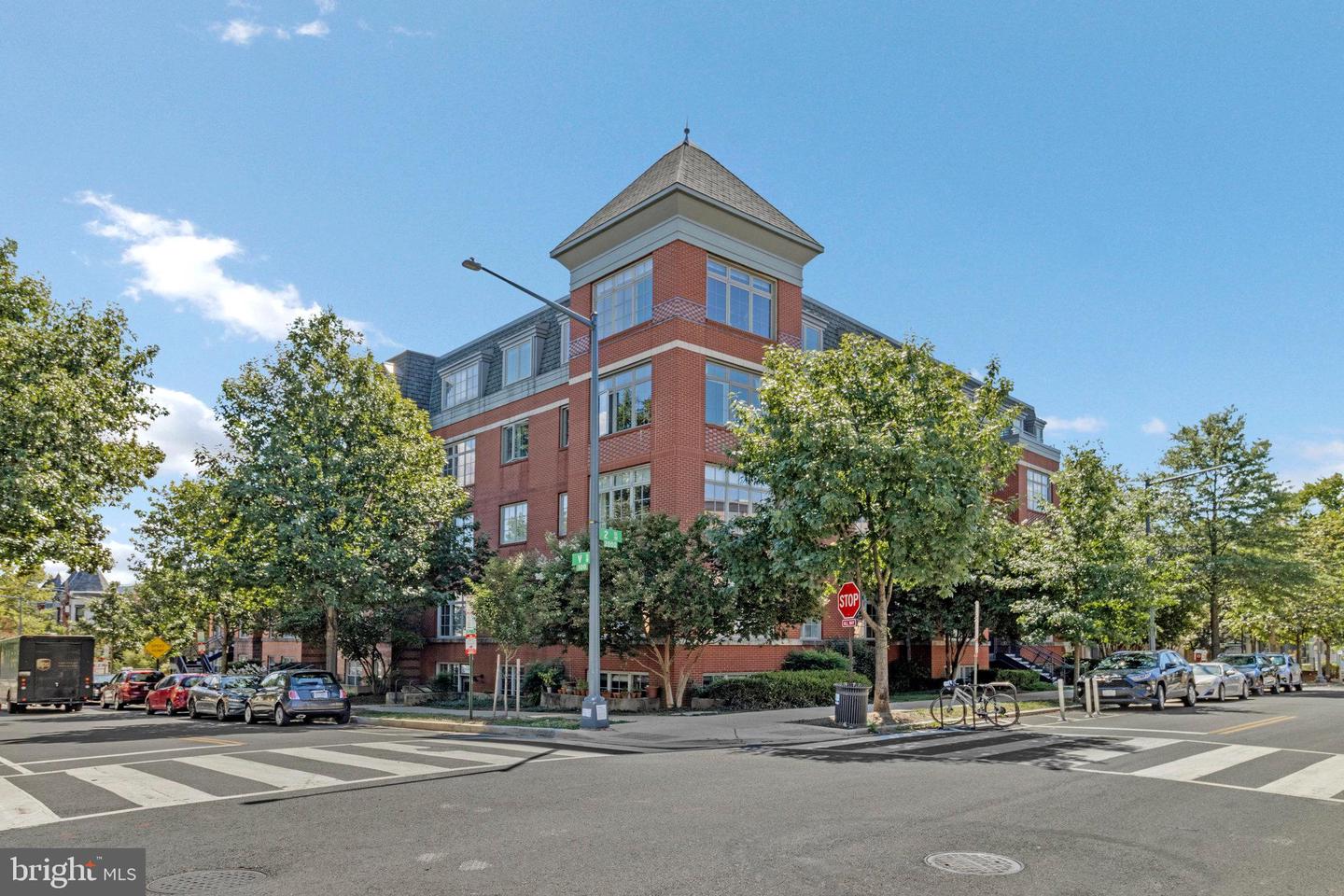 150 V ST NW #V402, WASHINGTON, District Of Columbia 20001, 2 Bedrooms Bedrooms, ,1 BathroomBathrooms,Residential,For sale,150 V ST NW #V402,DCDC2217184 MLS # DCDC2217184