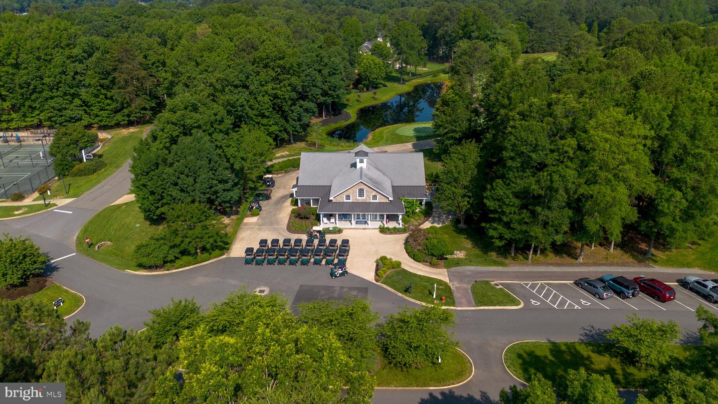 11405 FROSTY KNOLLS CT, SPOTSYLVANIA, Virginia 22551, 4 Bedrooms Bedrooms, ,3 BathroomsBathrooms,Residential,For sale,11405 FROSTY KNOLLS CT,VASP2035864 MLS # VASP2035864