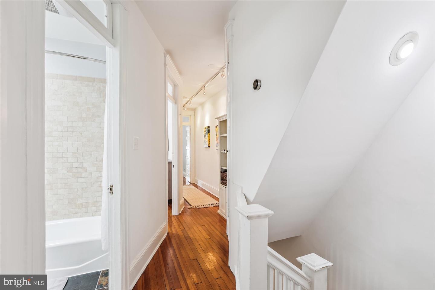 1204 IRVING ST NW, WASHINGTON, District Of Columbia 20010, 4 Bedrooms Bedrooms, ,2 BathroomsBathrooms,Residential,For sale,1204 IRVING ST NW,DCDC2217294 MLS # DCDC2217294