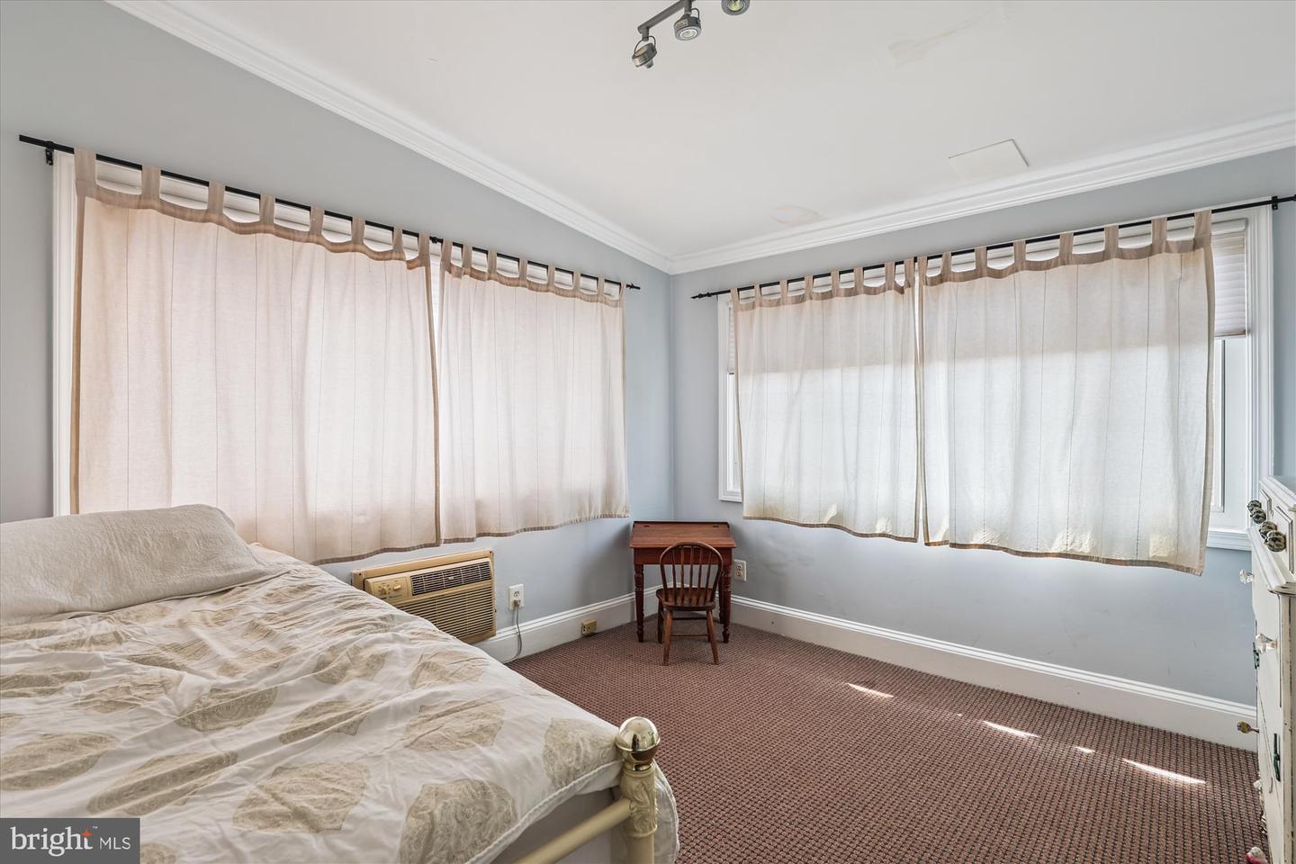 1204 IRVING ST NW, WASHINGTON, District Of Columbia 20010, 4 Bedrooms Bedrooms, ,2 BathroomsBathrooms,Residential,For sale,1204 IRVING ST NW,DCDC2217294 MLS # DCDC2217294