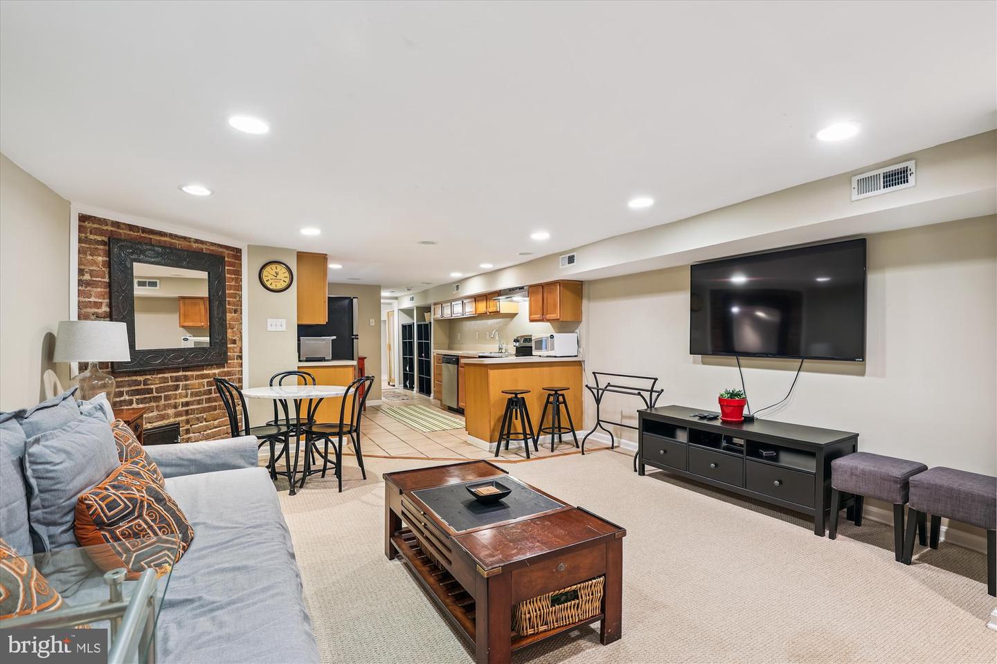 1204 IRVING ST NW, WASHINGTON, District Of Columbia 20010, 4 Bedrooms Bedrooms, ,2 BathroomsBathrooms,Residential,For sale,1204 IRVING ST NW,DCDC2217294 MLS # DCDC2217294