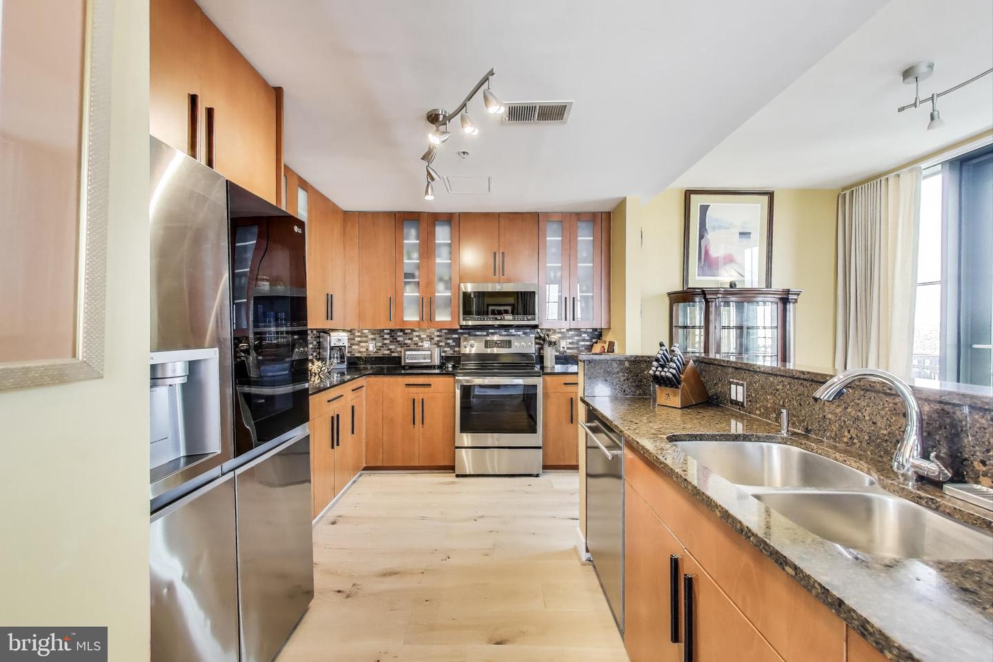 910 M ST NW #1022, WASHINGTON, District Of Columbia 20001, 3 Bedrooms Bedrooms, ,2 BathroomsBathrooms,Residential,For sale,910 M ST NW #1022,DCDC2217484 MLS # DCDC2217484