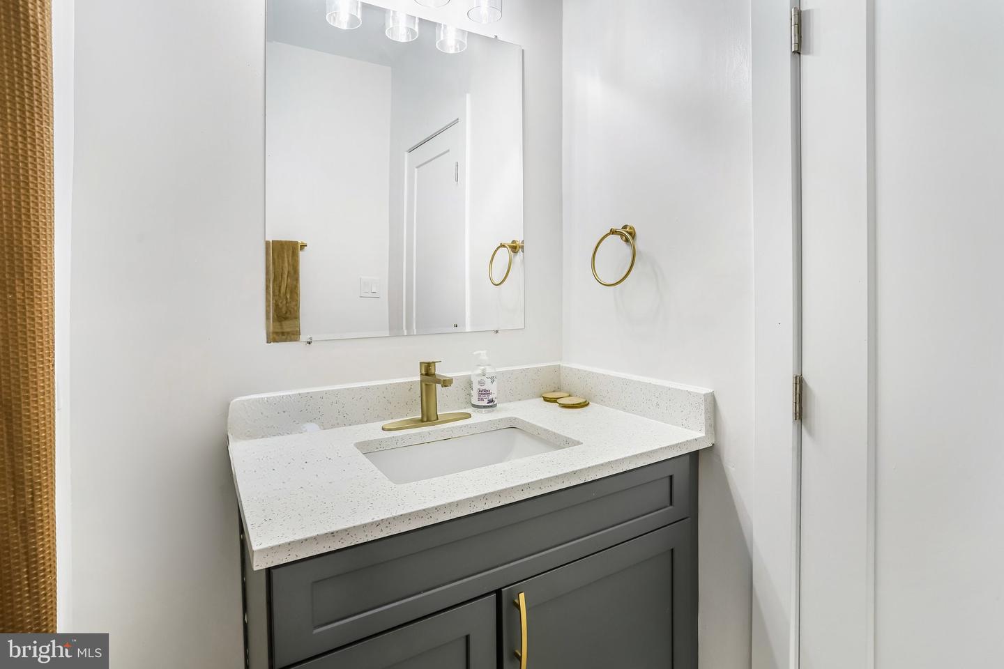 3007 11TH ST NW, WASHINGTON, District Of Columbia 20001, 6 Bedrooms Bedrooms, ,3 BathroomsBathrooms,Residential,For sale,3007 11TH ST NW,DCDC2217506 MLS # DCDC2217506