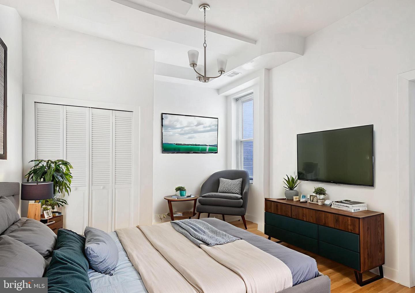 3007 11TH ST NW, WASHINGTON, District Of Columbia 20001, 6 Bedrooms Bedrooms, ,3 BathroomsBathrooms,Residential,For sale,3007 11TH ST NW,DCDC2217506 MLS # DCDC2217506