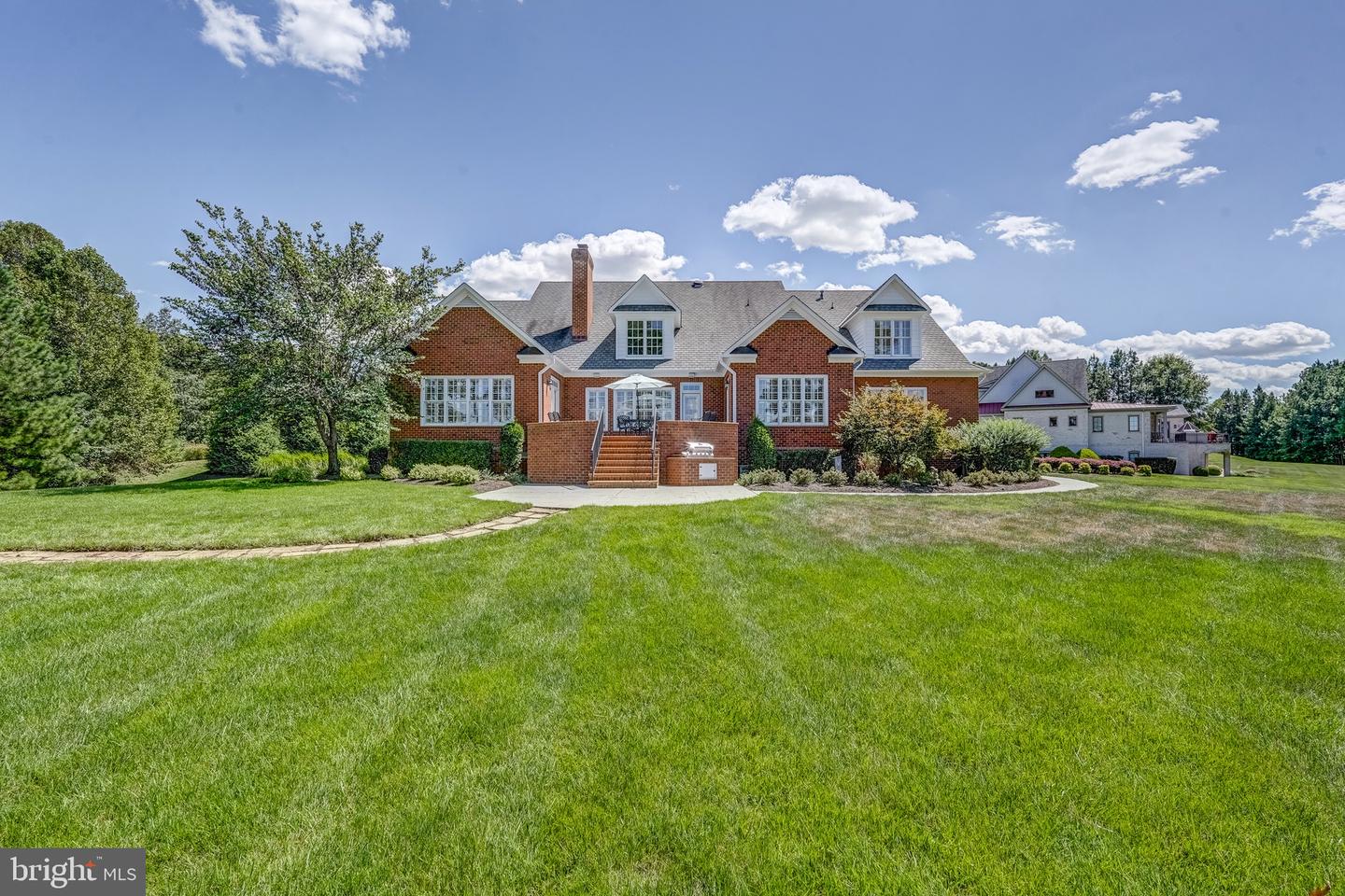 816 FOUNDERS GRANT, MIDLOTHIAN, Virginia 23113, 4 Bedrooms Bedrooms, 12 Rooms Rooms,3 BathroomsBathrooms,Residential,For sale,816 FOUNDERS GRANT,VAPN2000098 MLS # VAPN2000098