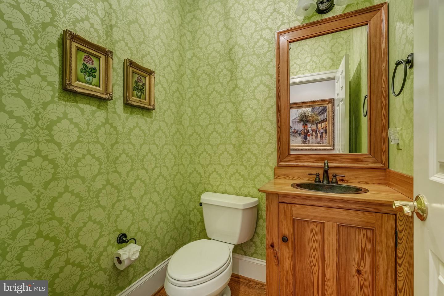 816 FOUNDERS GRANT, MIDLOTHIAN, Virginia 23113, 4 Bedrooms Bedrooms, 12 Rooms Rooms,3 BathroomsBathrooms,Residential,For sale,816 FOUNDERS GRANT,VAPN2000098 MLS # VAPN2000098