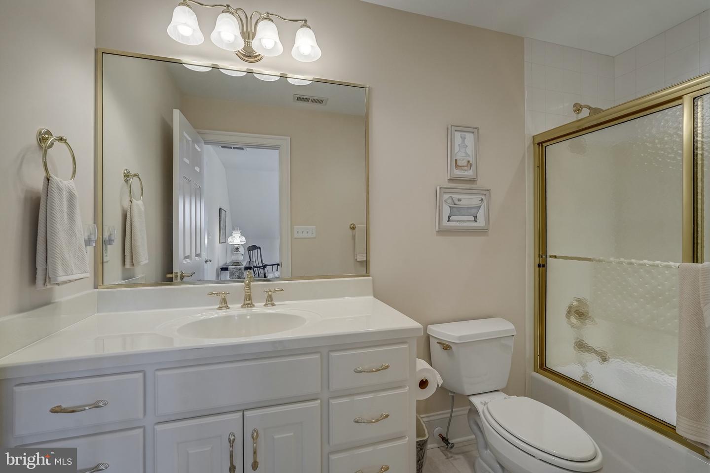 816 FOUNDERS GRANT, MIDLOTHIAN, Virginia 23113, 4 Bedrooms Bedrooms, 12 Rooms Rooms,3 BathroomsBathrooms,Residential,For sale,816 FOUNDERS GRANT,VAPN2000098 MLS # VAPN2000098