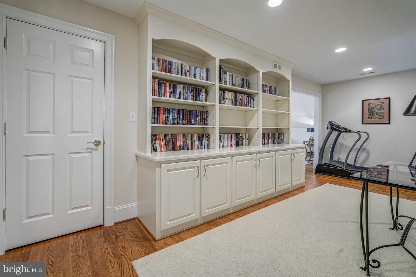 816 FOUNDERS GRANT, MIDLOTHIAN, Virginia 23113, 4 Bedrooms Bedrooms, 12 Rooms Rooms,3 BathroomsBathrooms,Residential,For sale,816 FOUNDERS GRANT,VAPN2000098 MLS # VAPN2000098
