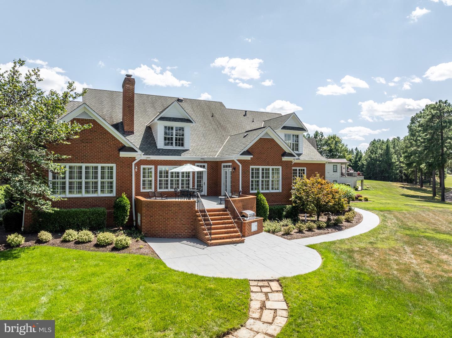 816 FOUNDERS GRANT, MIDLOTHIAN, Virginia 23113, 4 Bedrooms Bedrooms, 12 Rooms Rooms,3 BathroomsBathrooms,Residential,For sale,816 FOUNDERS GRANT,VAPN2000098 MLS # VAPN2000098