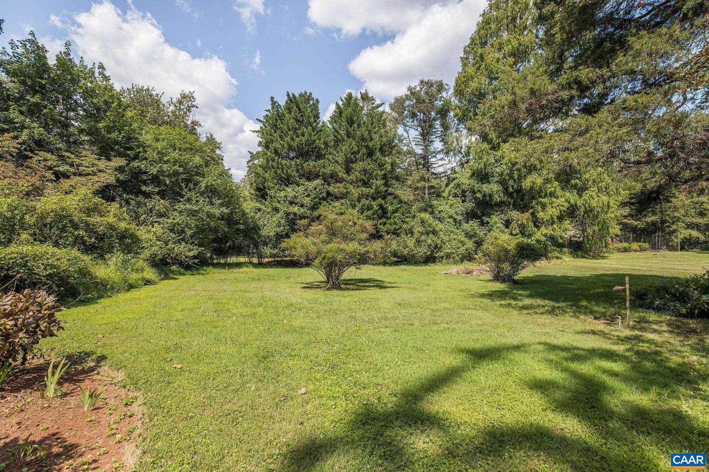 1623 SAINT ANNES RD, CHARLOTTESVILLE, Virginia 22901, 3 Bedrooms Bedrooms, ,2 BathroomsBathrooms,Residential,For sale,1623 SAINT ANNES RD,668505 MLS # 668505