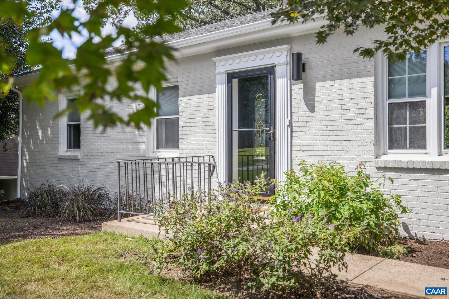 1623 SAINT ANNES RD, CHARLOTTESVILLE, Virginia 22901, 3 Bedrooms Bedrooms, ,2 BathroomsBathrooms,Residential,For sale,1623 SAINT ANNES RD,668505 MLS # 668505