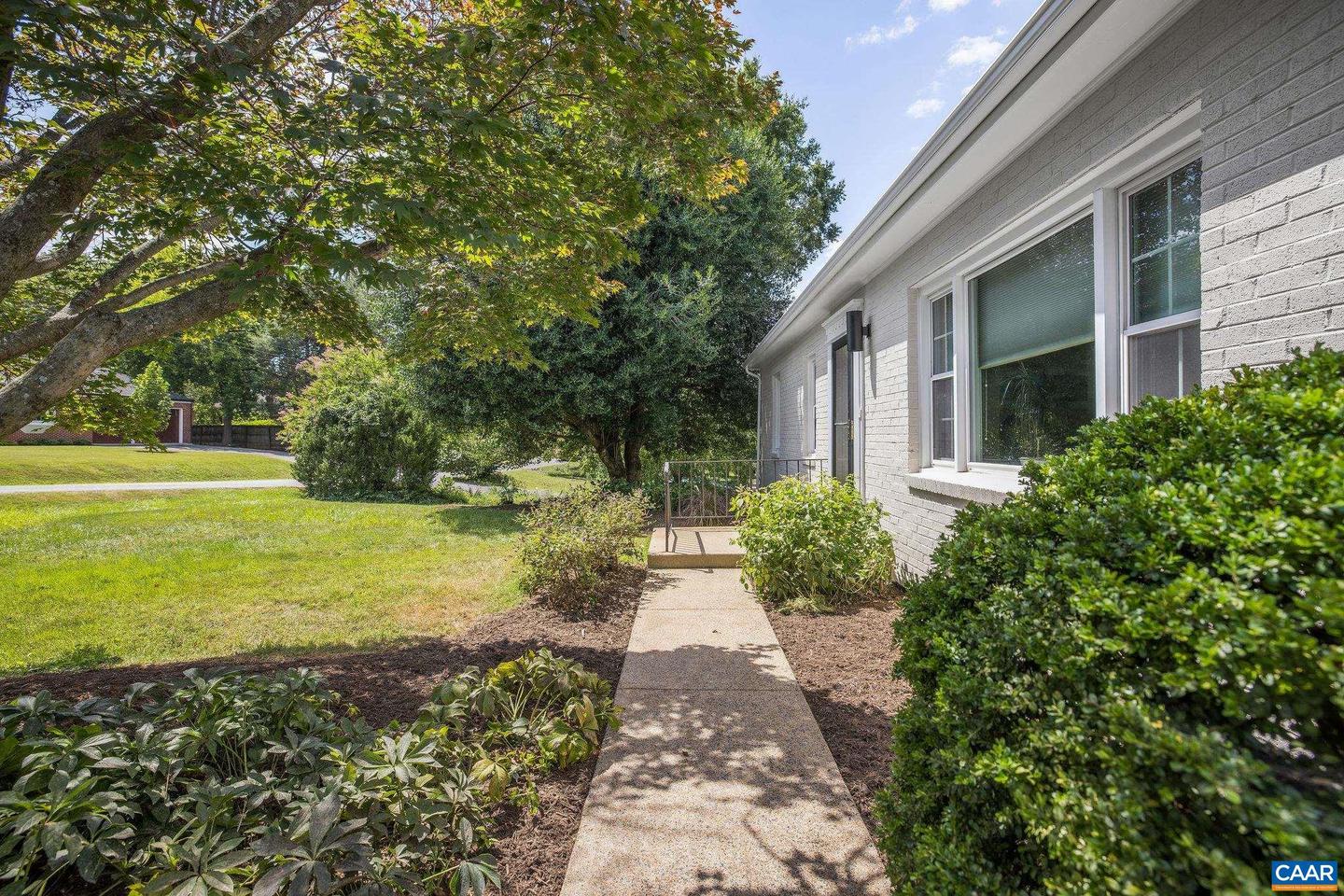 1623 SAINT ANNES RD, CHARLOTTESVILLE, Virginia 22901, 3 Bedrooms Bedrooms, ,2 BathroomsBathrooms,Residential,For sale,1623 SAINT ANNES RD,668505 MLS # 668505