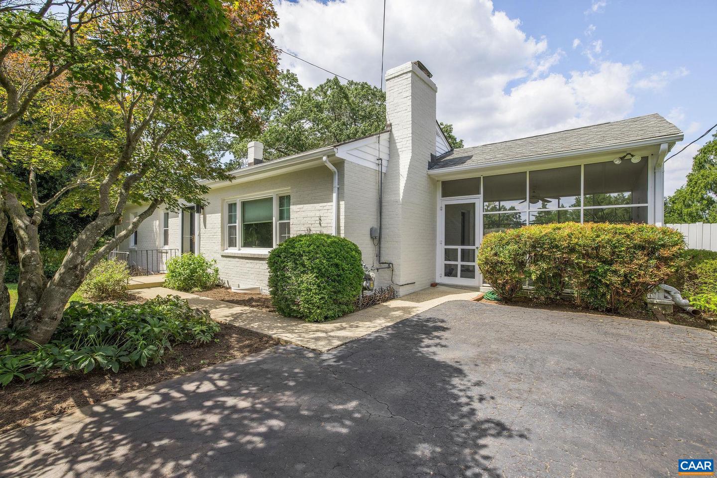 1623 SAINT ANNES RD, CHARLOTTESVILLE, Virginia 22901, 3 Bedrooms Bedrooms, ,2 BathroomsBathrooms,Residential,For sale,1623 SAINT ANNES RD,668505 MLS # 668505