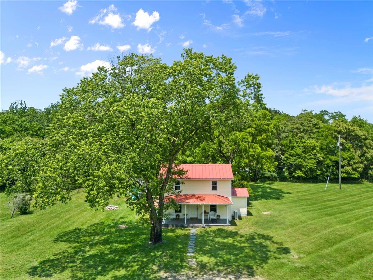 6772 SOUTH EAST SIDE HWY, ELKTON, Virginia 22827, 3 Bedrooms Bedrooms, ,2 BathroomsBathrooms,Residential,6772 SOUTH EAST SIDE HWY,661080 MLS # 661080