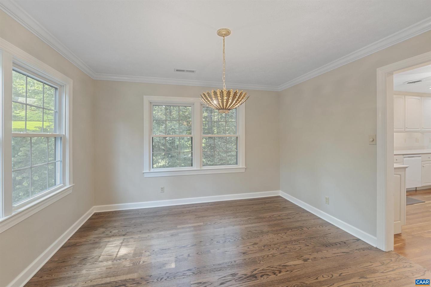 2805 HUNTINGTON RD, CHARLOTTESVILLE, Virginia 22901, 4 Bedrooms Bedrooms, ,2 BathroomsBathrooms,Residential,For sale,2805 HUNTINGTON RD,668553 MLS # 668553