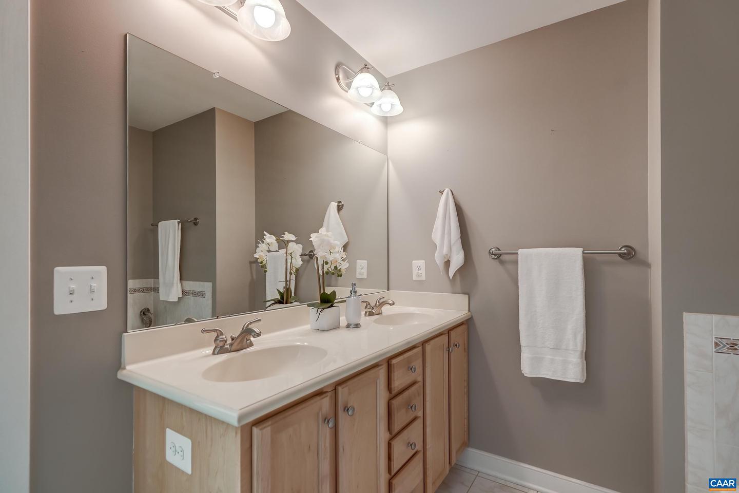 1059 KILLDEER LN, CROZET, Virginia 22932, 3 Bedrooms Bedrooms, ,2 BathroomsBathrooms,Residential,For sale,1059 KILLDEER LN,668582 MLS # 668582