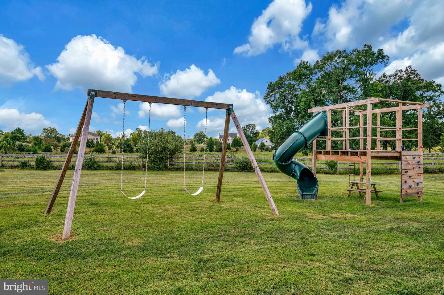 10905 JUSTABOUT FARMS LN, NOKESVILLE, Virginia 20181, 6 Bedrooms Bedrooms, ,4 BathroomsBathrooms,Residential,For sale,10905 JUSTABOUT FARMS LN,VAPW2103300 MLS # VAPW2103300