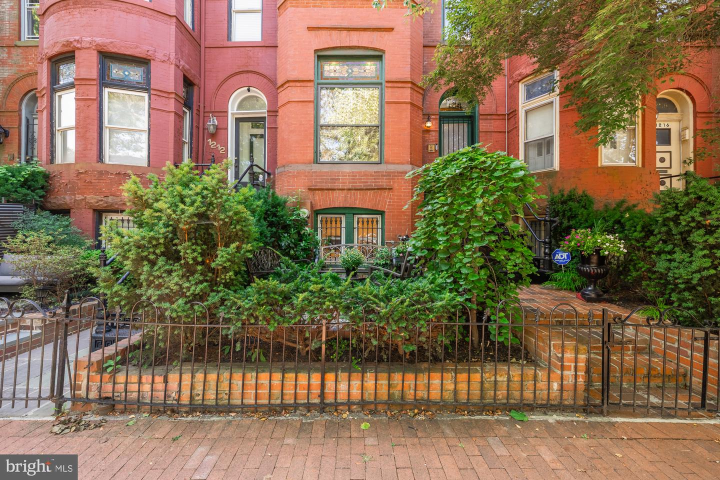 1214 T ST NW, WASHINGTON, District Of Columbia 20009, 6 Bedrooms Bedrooms, ,4 BathroomsBathrooms,Residential,For sale,1214 T ST NW,DCDC2220474 MLS # DCDC2220474