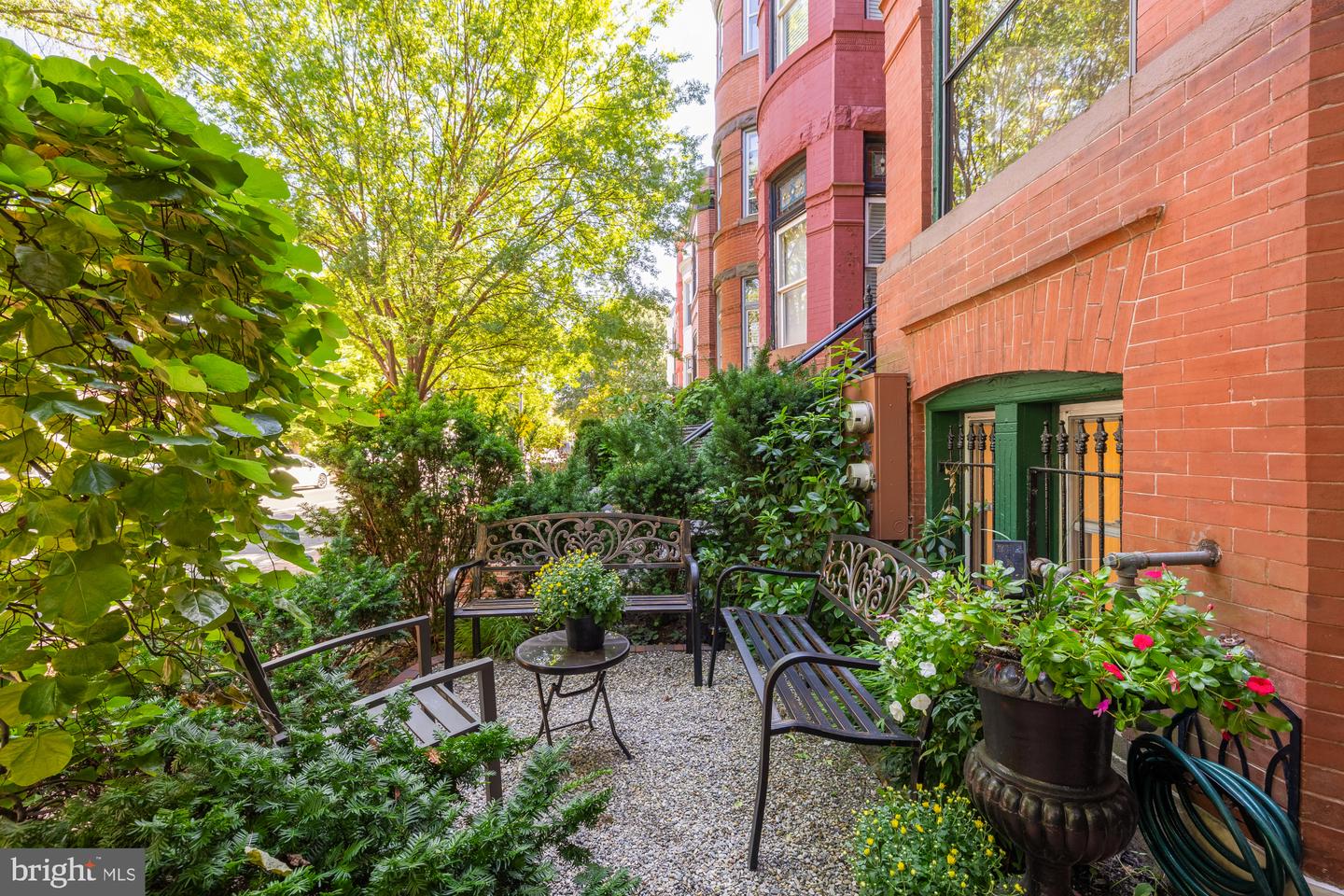 1214 T ST NW, WASHINGTON, District Of Columbia 20009, 6 Bedrooms Bedrooms, ,4 BathroomsBathrooms,Residential,For sale,1214 T ST NW,DCDC2220474 MLS # DCDC2220474