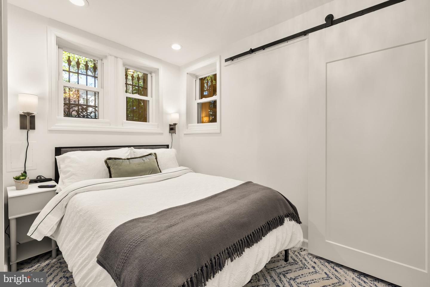 1214 T ST NW, WASHINGTON, District Of Columbia 20009, 6 Bedrooms Bedrooms, ,4 BathroomsBathrooms,Residential,For sale,1214 T ST NW,DCDC2220474 MLS # DCDC2220474
