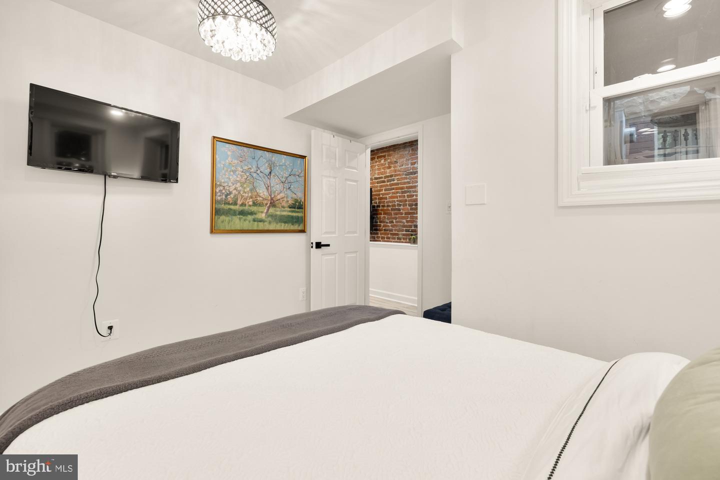 1214 T ST NW, WASHINGTON, District Of Columbia 20009, 6 Bedrooms Bedrooms, ,4 BathroomsBathrooms,Residential,For sale,1214 T ST NW,DCDC2220474 MLS # DCDC2220474
