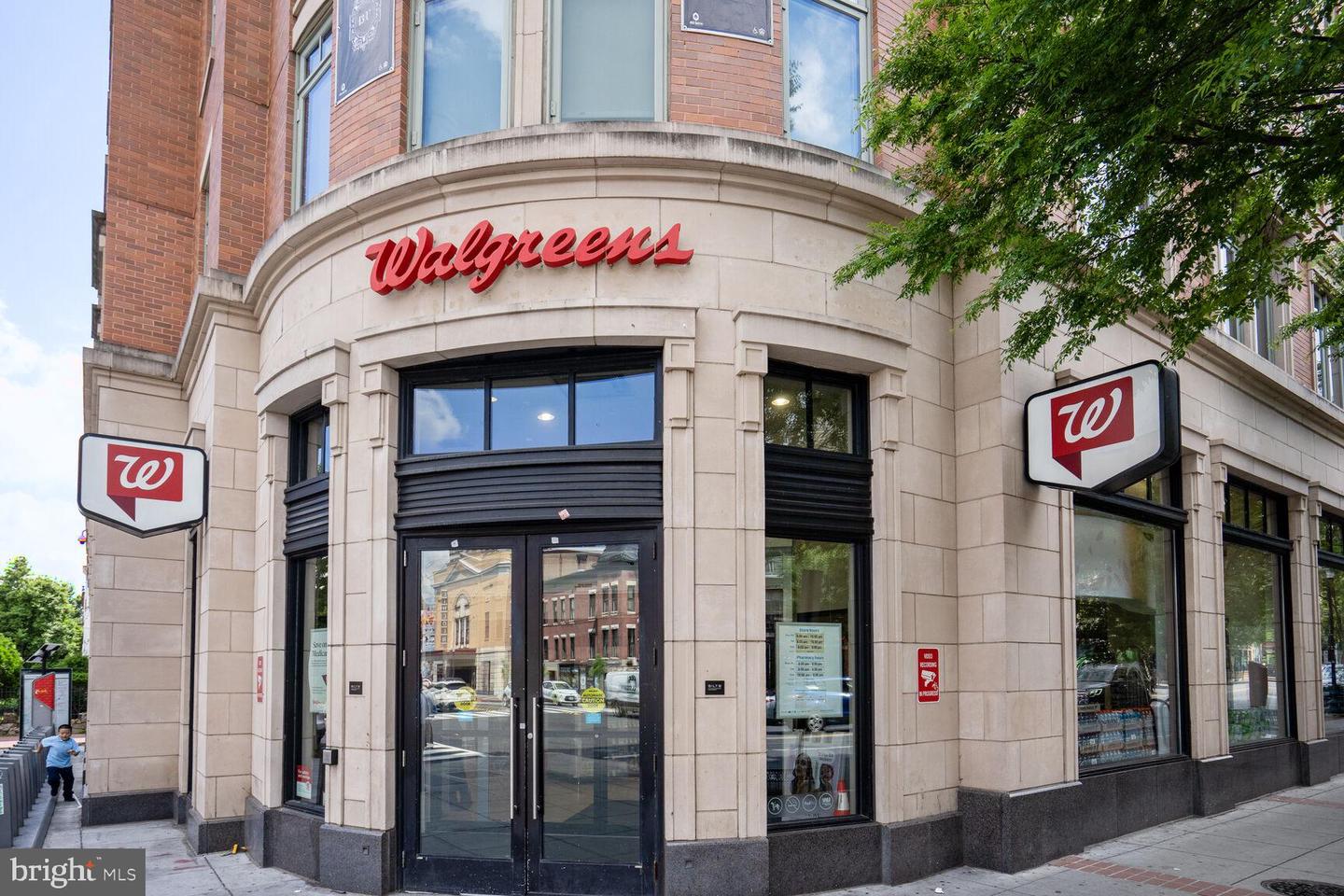 1214 T ST NW, WASHINGTON, District Of Columbia 20009, 6 Bedrooms Bedrooms, ,4 BathroomsBathrooms,Residential,For sale,1214 T ST NW,DCDC2220474 MLS # DCDC2220474