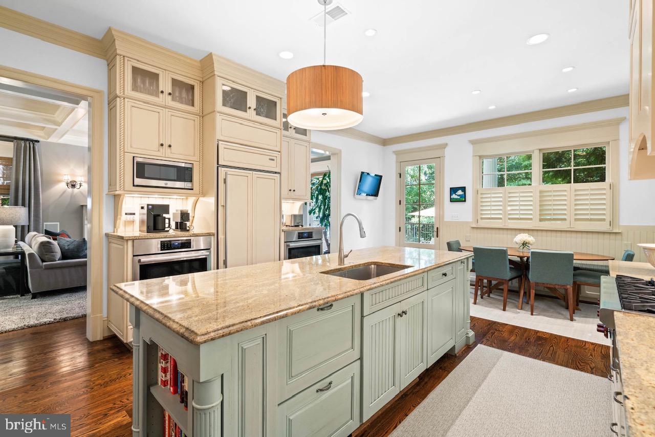 2215 KING PL NW, WASHINGTON, District Of Columbia 20007, 7 Bedrooms Bedrooms, ,6 BathroomsBathrooms,Residential,For sale,2215 KING PL NW,DCDC2220570 MLS # DCDC2220570 2215 KING PL NW, WASHINGTON, District Of Columbia 20007, 7 Bedrooms Bedrooms, ,6 BathroomsBathrooms,Residential,For sale,2215 KING PL NW,DCDC2220570 MLS # DCDC2220570
