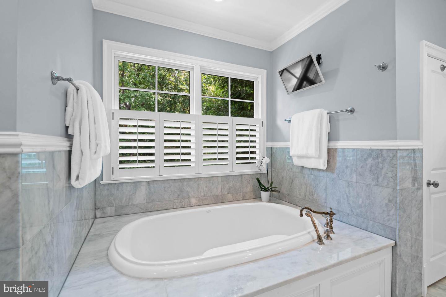 2215 KING PL NW, WASHINGTON, District Of Columbia 20007, 7 Bedrooms Bedrooms, ,6 BathroomsBathrooms,Residential,For sale,2215 KING PL NW,DCDC2220570 MLS # DCDC2220570 2215 KING PL NW, WASHINGTON, District Of Columbia 20007, 7 Bedrooms Bedrooms, ,6 BathroomsBathrooms,Residential,For sale,2215 KING PL NW,DCDC2220570 MLS # DCDC2220570