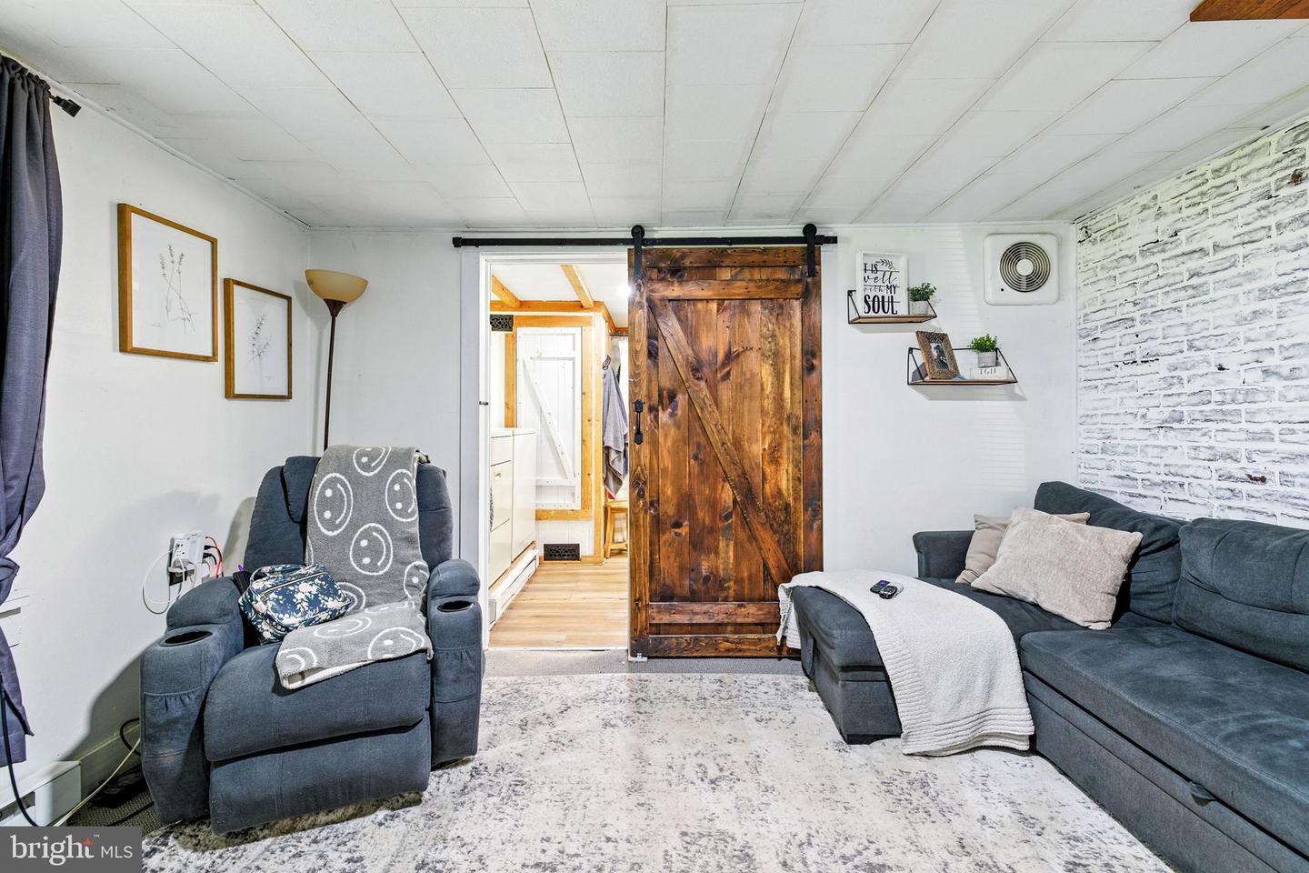 2903 DRY RUN RD, LURAY, Virginia 22835, 2 Bedrooms Bedrooms, ,1 BathroomBathrooms,Residential,For sale,2903 DRY RUN RD,VAPA2005322 MLS # VAPA2005322