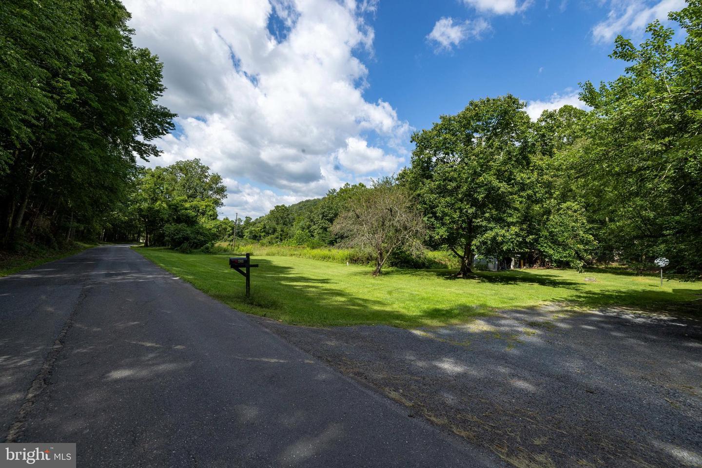 2903 DRY RUN RD, LURAY, Virginia 22835, 2 Bedrooms Bedrooms, ,1 BathroomBathrooms,Residential,For sale,2903 DRY RUN RD,VAPA2005322 MLS # VAPA2005322
