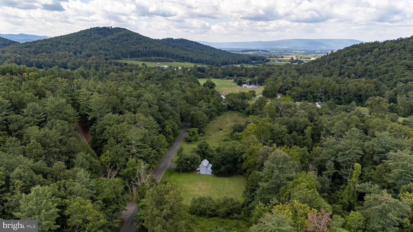 2903 DRY RUN RD, LURAY, Virginia 22835, 2 Bedrooms Bedrooms, ,1 BathroomBathrooms,Residential,For sale,2903 DRY RUN RD,VAPA2005322 MLS # VAPA2005322