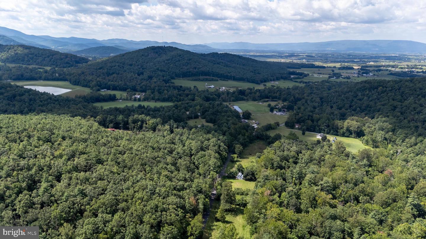 2903 DRY RUN RD, LURAY, Virginia 22835, 2 Bedrooms Bedrooms, ,1 BathroomBathrooms,Residential,For sale,2903 DRY RUN RD,VAPA2005322 MLS # VAPA2005322