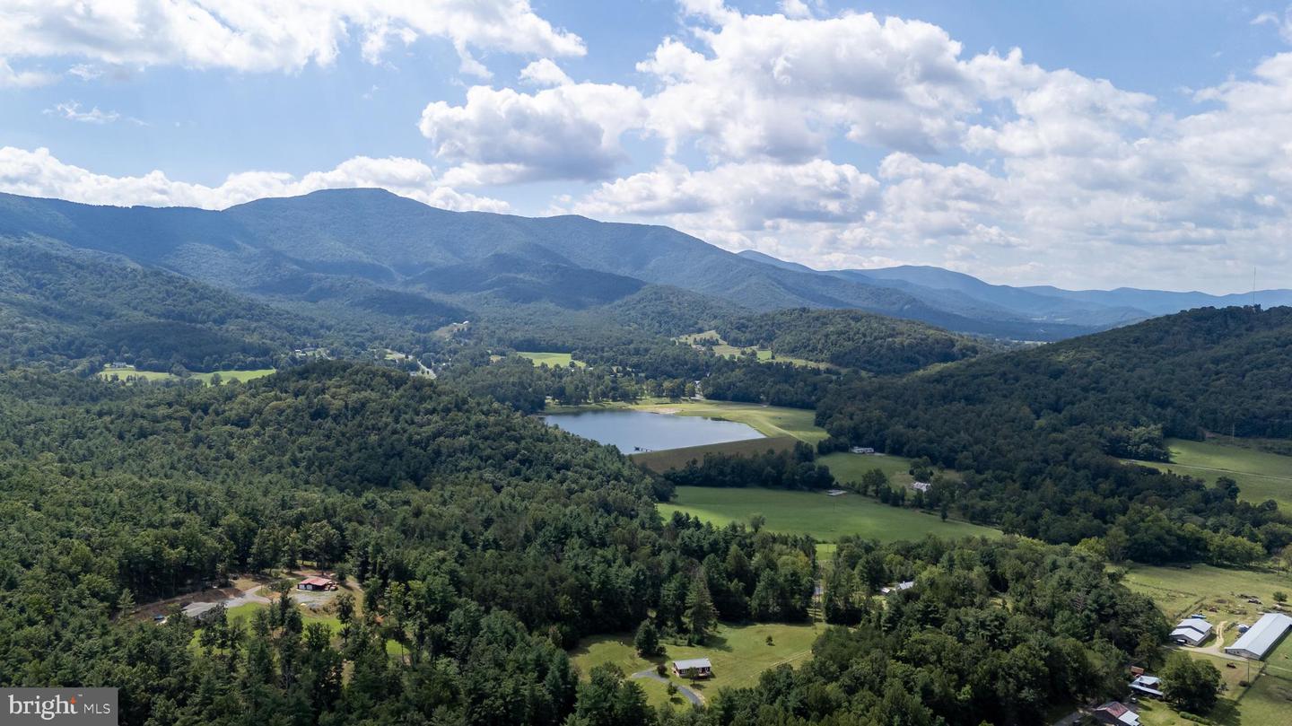 2903 DRY RUN RD, LURAY, Virginia 22835, 2 Bedrooms Bedrooms, ,1 BathroomBathrooms,Residential,For sale,2903 DRY RUN RD,VAPA2005322 MLS # VAPA2005322