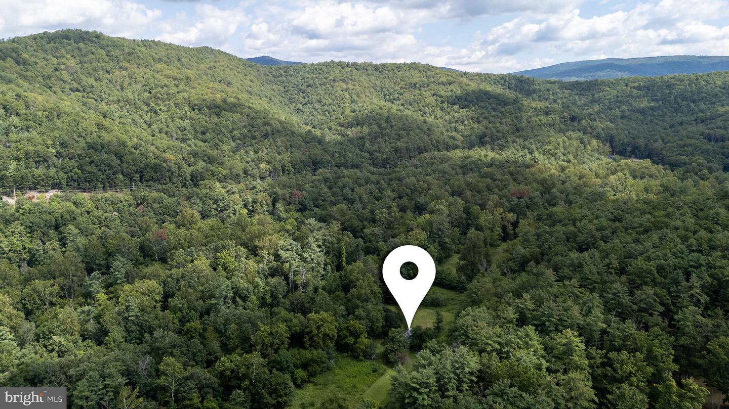 2903 DRY RUN RD, LURAY, Virginia 22835, 2 Bedrooms Bedrooms, ,1 BathroomBathrooms,Residential,For sale,2903 DRY RUN RD,VAPA2005322 MLS # VAPA2005322