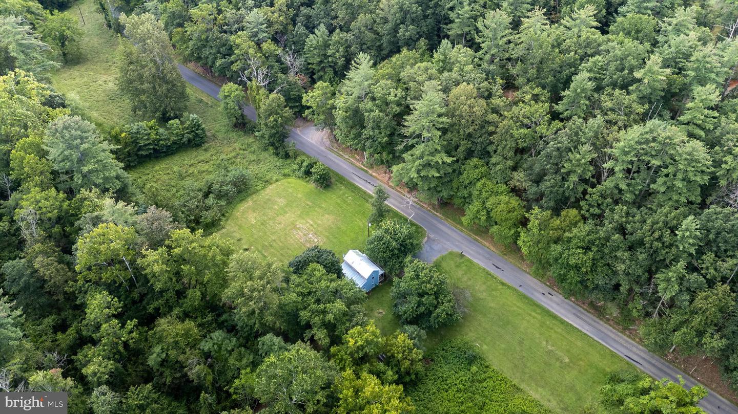 2903 DRY RUN RD, LURAY, Virginia 22835, 2 Bedrooms Bedrooms, ,1 BathroomBathrooms,Residential,For sale,2903 DRY RUN RD,VAPA2005322 MLS # VAPA2005322