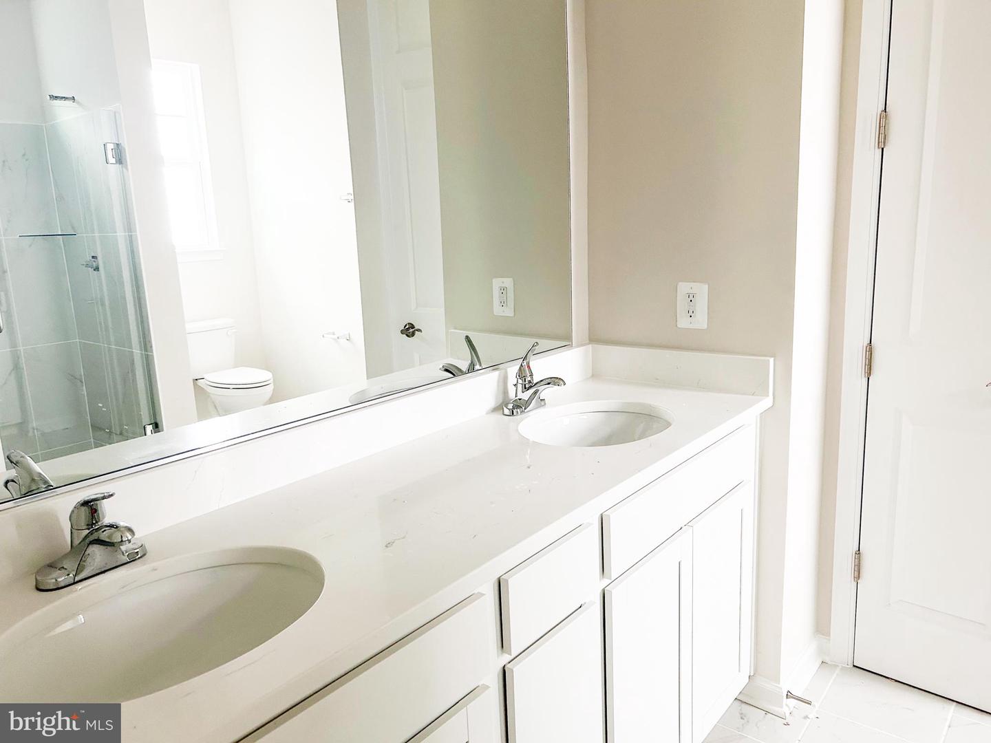 9293 CRESTVIEW RIDGE DR, BRISTOW, Virginia 20136, 4 Bedrooms Bedrooms, ,3 BathroomsBathrooms,Residential,For sale,9293 CRESTVIEW RIDGE DR,VAPW2103352 MLS # VAPW2103352