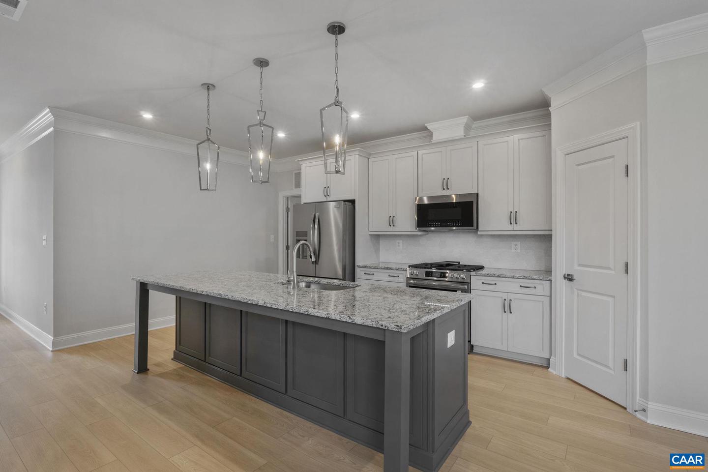 313 SPRINGDALE RD, WAYNESBORO, Virginia 22980, 3 Bedrooms Bedrooms, ,2 BathroomsBathrooms,Residential,For sale,313 SPRINGDALE RD,668621 MLS # 668621
