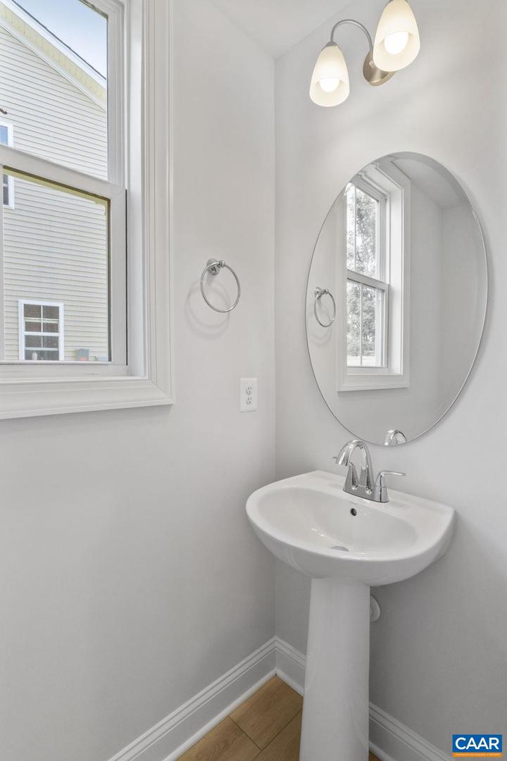 313 SPRINGDALE RD, WAYNESBORO, Virginia 22980, 3 Bedrooms Bedrooms, ,2 BathroomsBathrooms,Residential,For sale,313 SPRINGDALE RD,668621 MLS # 668621