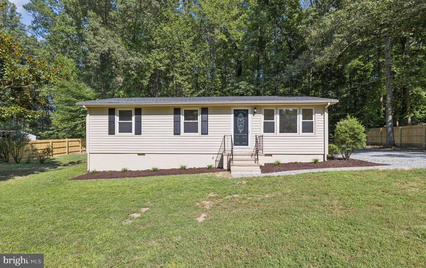 8617 SEAYS RD, SPOTSYLVANIA, Virginia 22551, 3 Bedrooms Bedrooms, ,1 BathroomBathrooms,Residential,For sale,8617 SEAYS RD,VASP2036056 MLS # VASP2036056